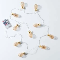 LED-Lichterkette Ananas 10 Lichter Mit USB-Batteriefach MIAMI In Gold -Einrichtungsgeschäft butlers led lichterkette ananas 10 lichter mit usb batteriefach miami in gold 2