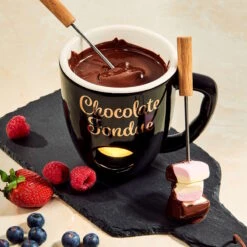Tasse Mit 2 Gabeln CHOCOLATE FONDUE In Schwarz -Einrichtungsgeschäft butlers tasse mit 2 gabeln chocolate fondue in schwarz 1